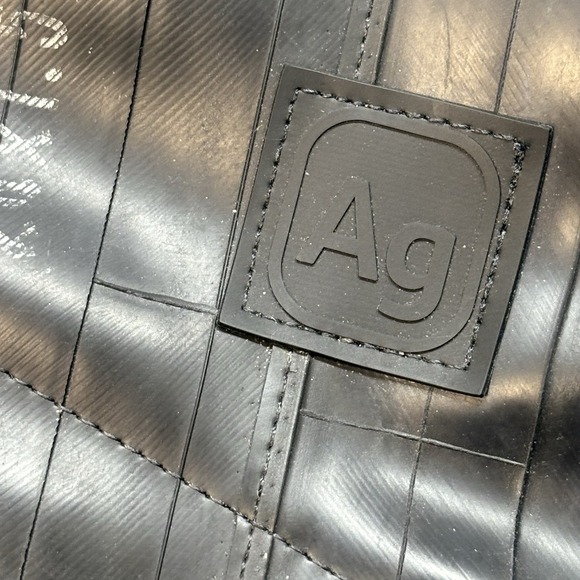 Alchemy Goods Madison Black Recycled Inner Tube Backpack Laptop Sleeve - Picture 10 of 16